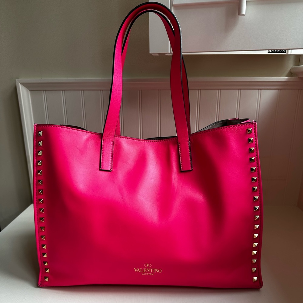 VALENTINO Leather Rockstud Tote